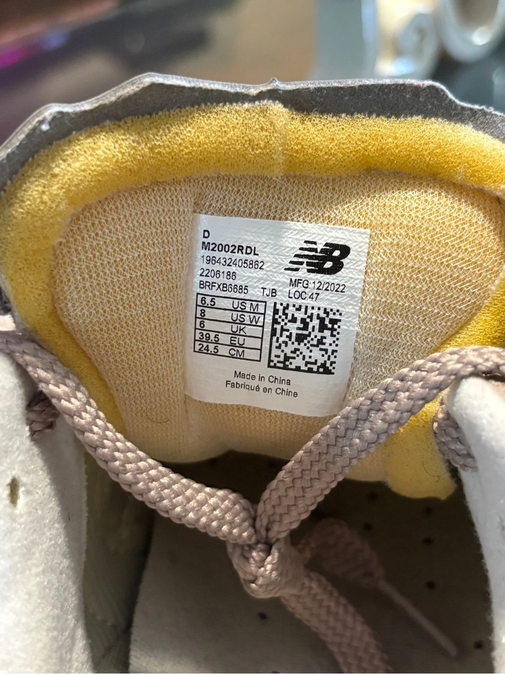 New Balance 2002r Sneakers